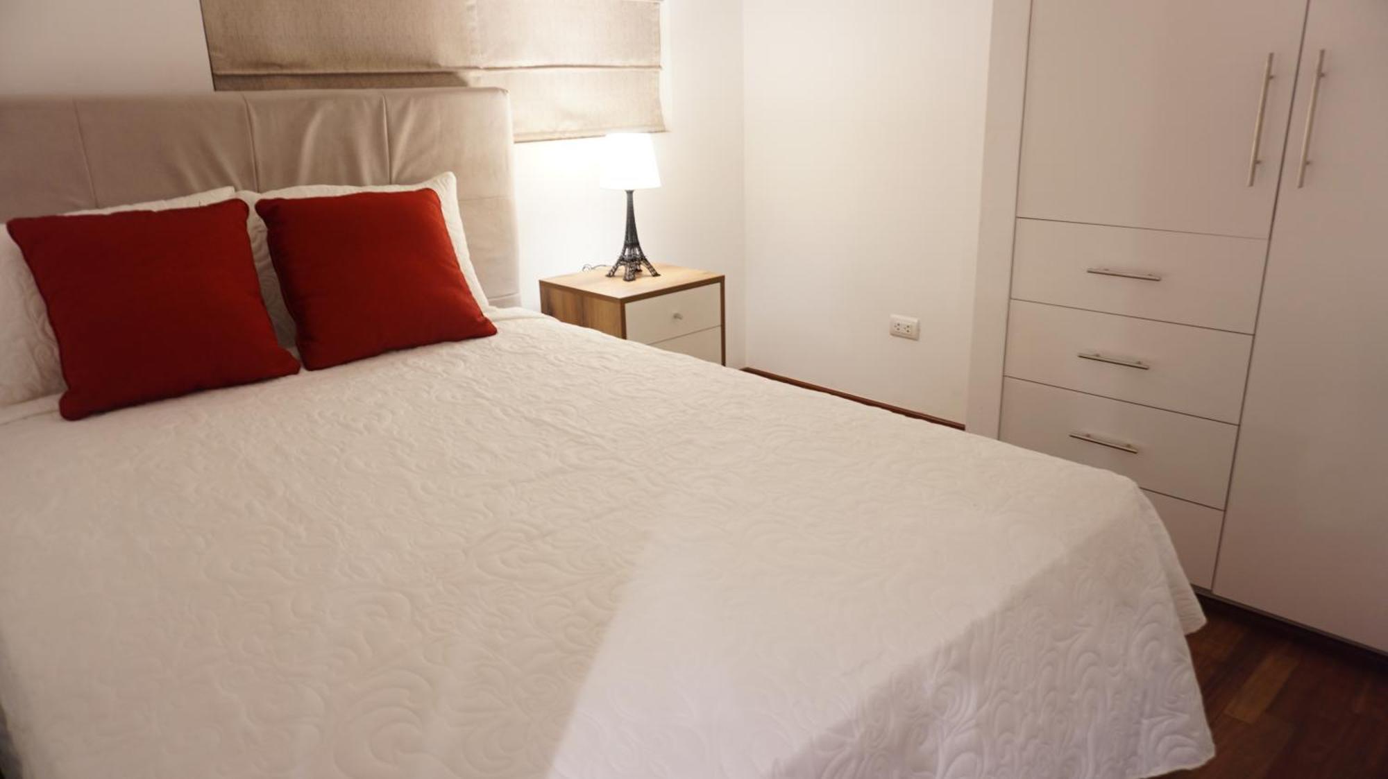 Apartamentos Lima Airport - Pillqu Peru Dış mekan fotoğraf
