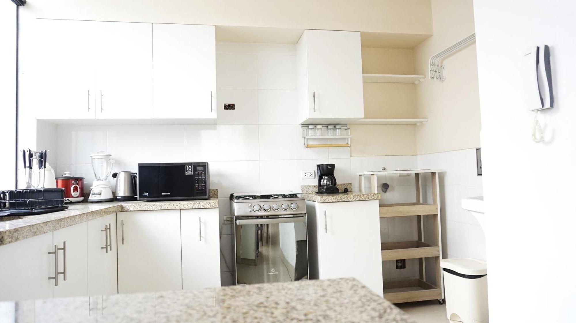 Apartamentos Lima Airport - Pillqu Peru Dış mekan fotoğraf